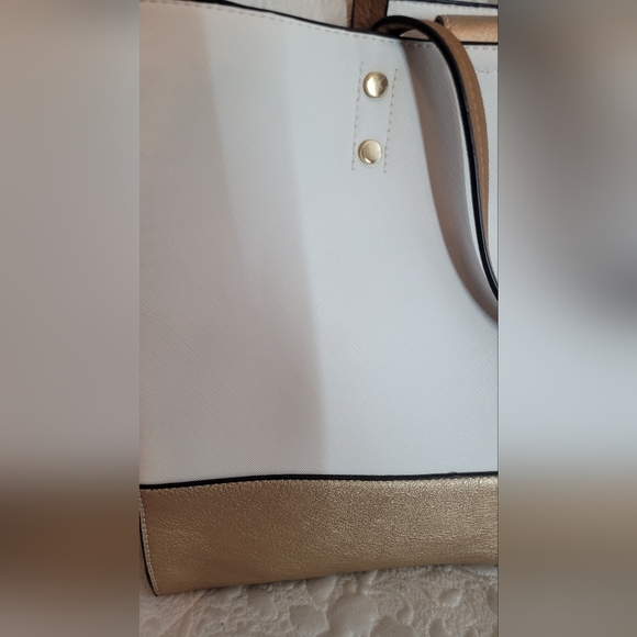 Ladies white & brown Tote purse handbag bnwt Call It Spring - indent - Picture 4 of 12